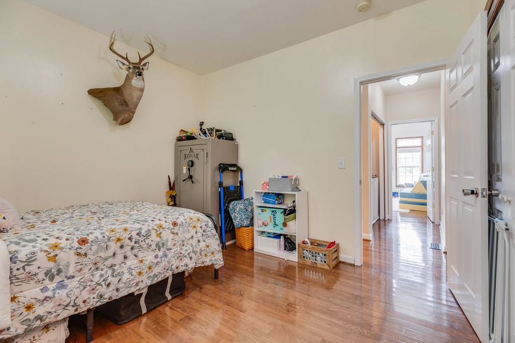472 Evas Walk Property Photo 19