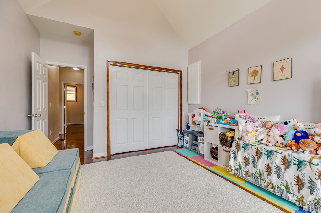 472 Evas Walk Property Photo 23