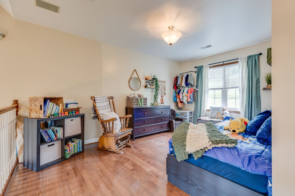 472 Evas Walk Property Photo 31