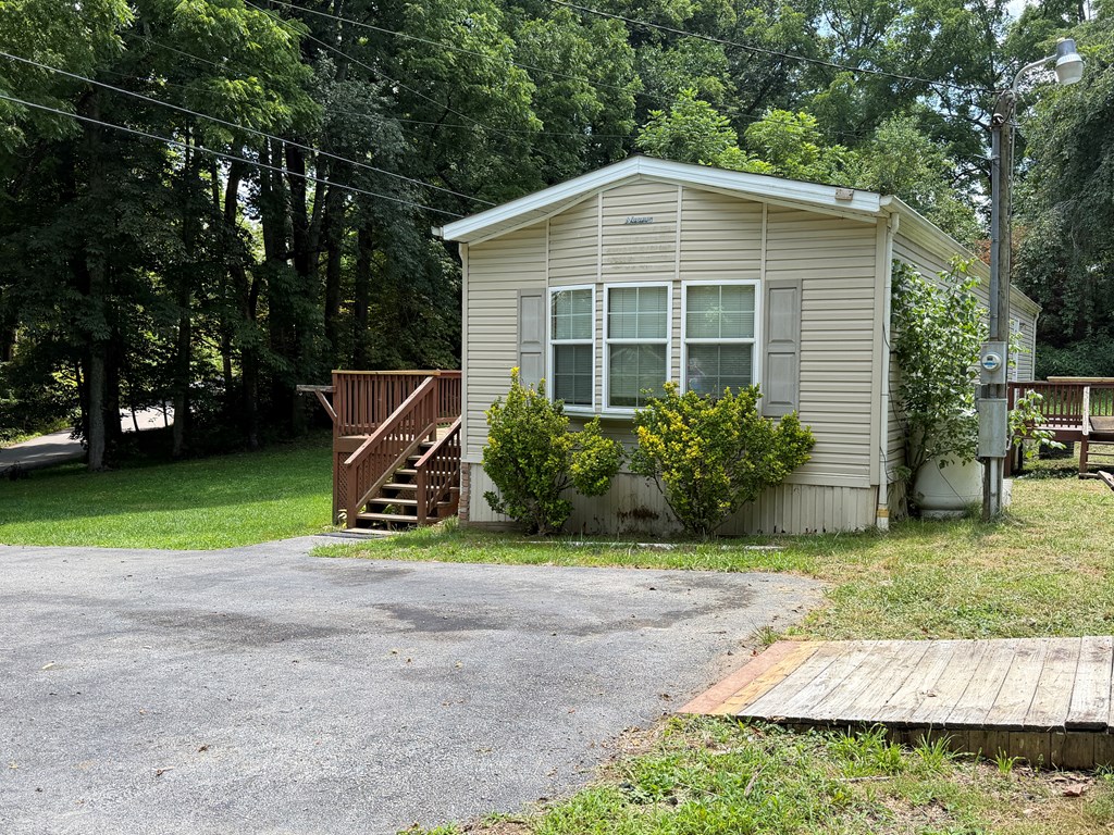 16248 Mill Creek Rd Property Photo 10