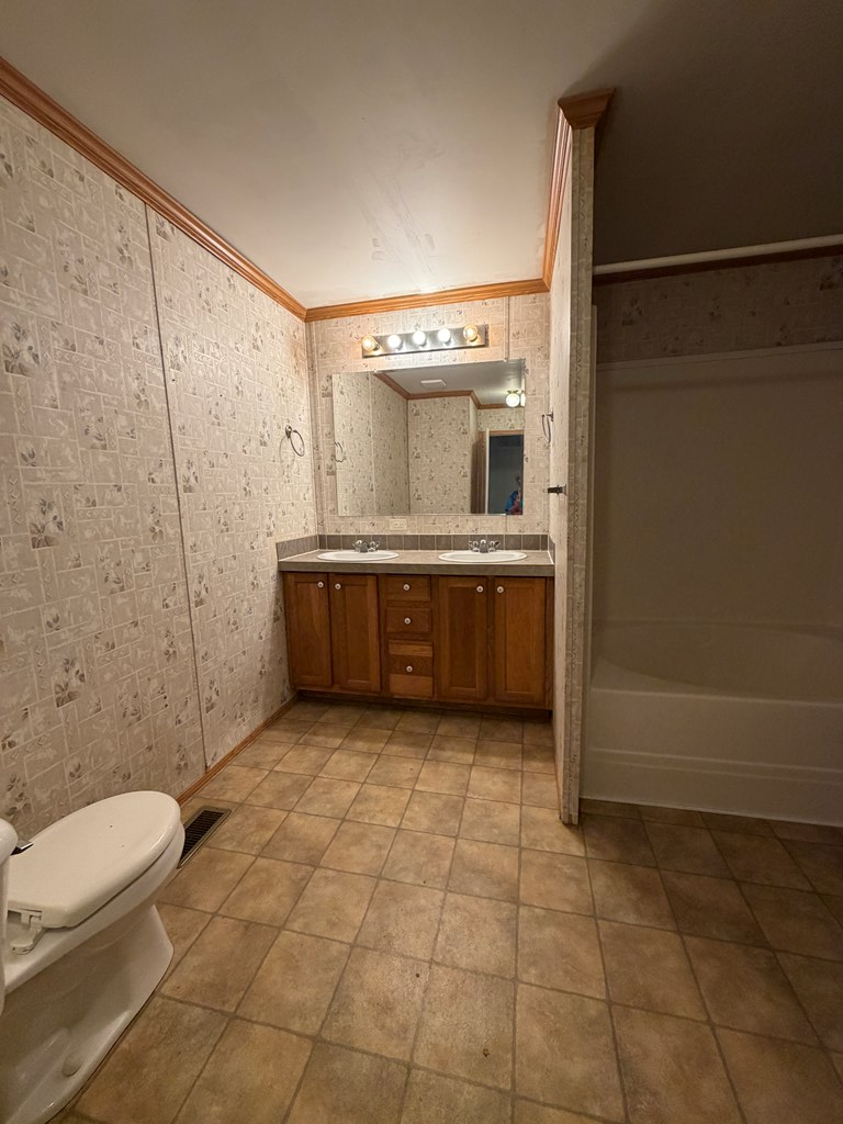 16248 Mill Creek Rd Property Photo 28
