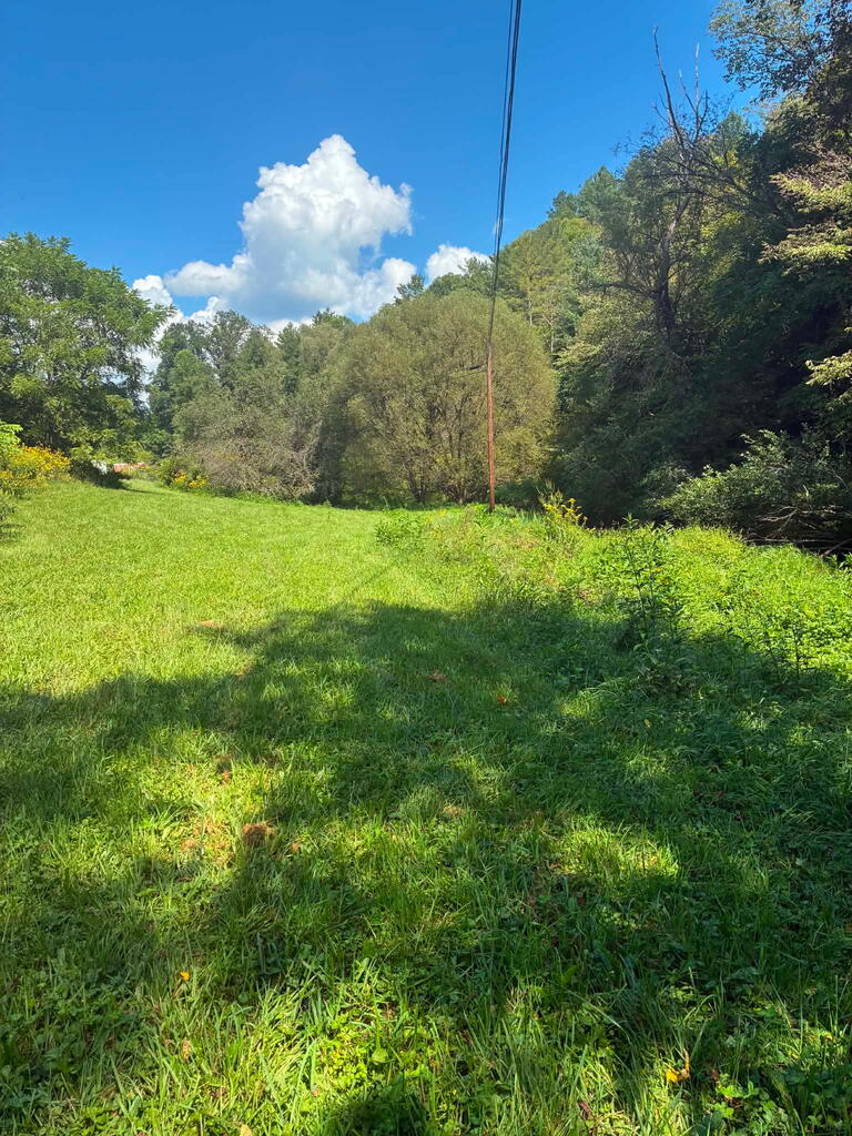 6048 Clearfork Rd Property Photo 22