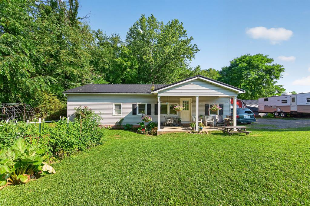 435 Lots Gap Rd Property Photo 1