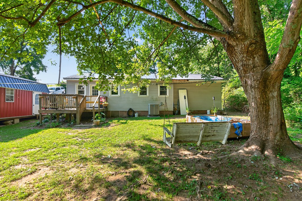 435 Lots Gap Rd Property Photo 44