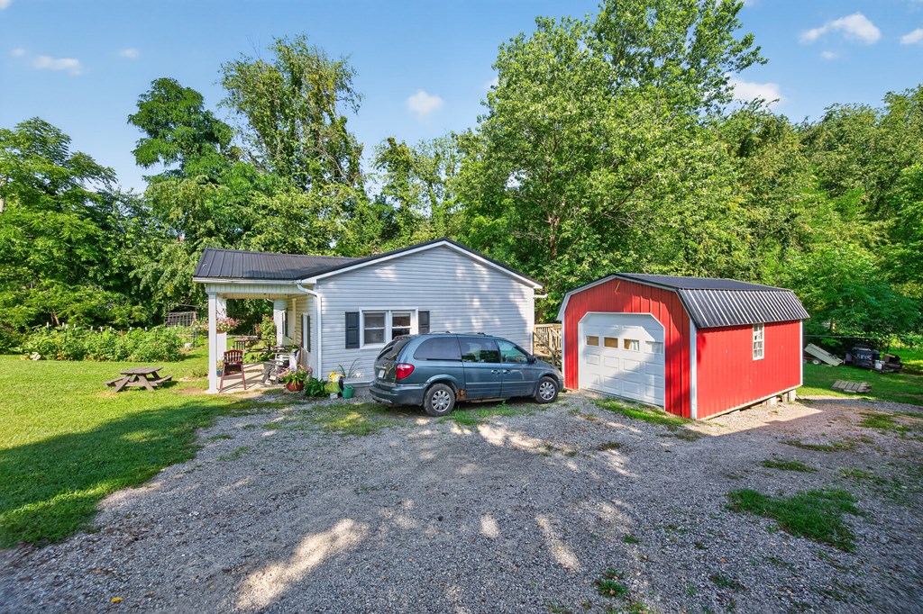 435 Lots Gap Rd Property Photo 51