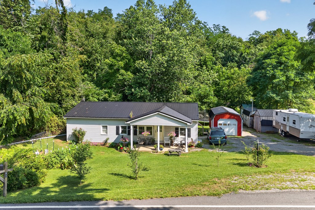 435 Lots Gap Rd Property Photo 55