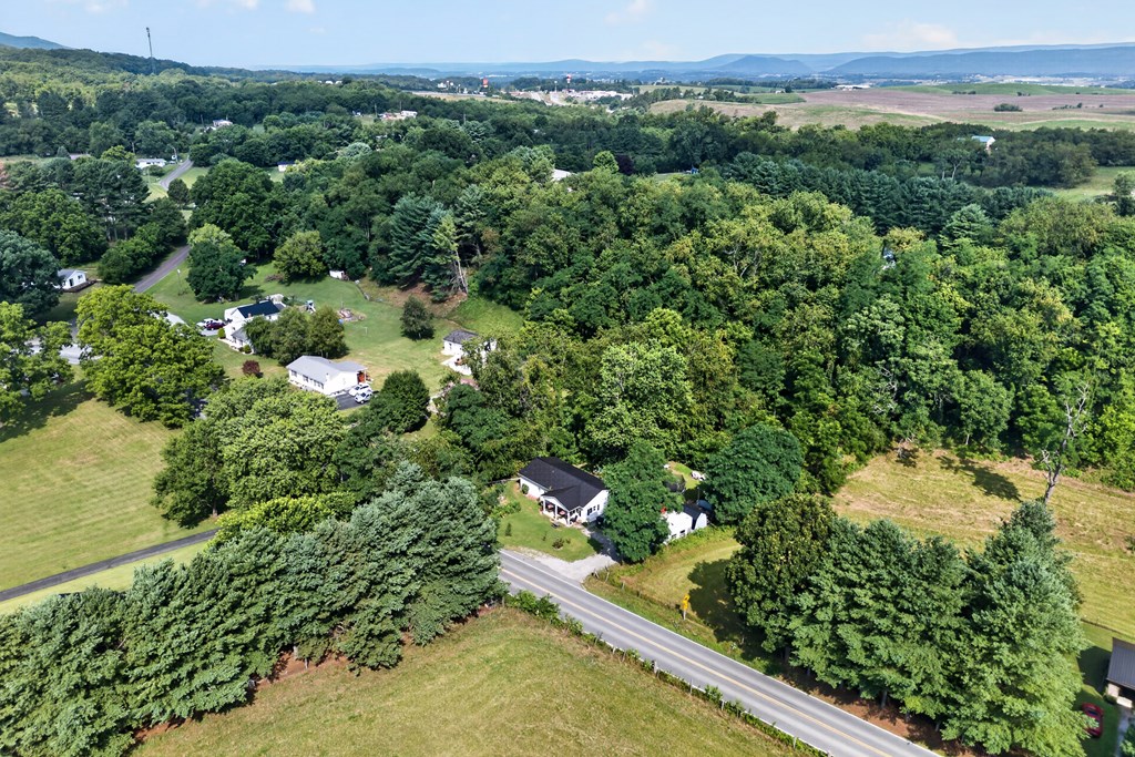 435 Lots Gap Rd Property Photo 60