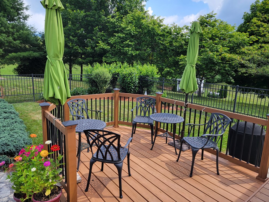 111139 Property Photo 32