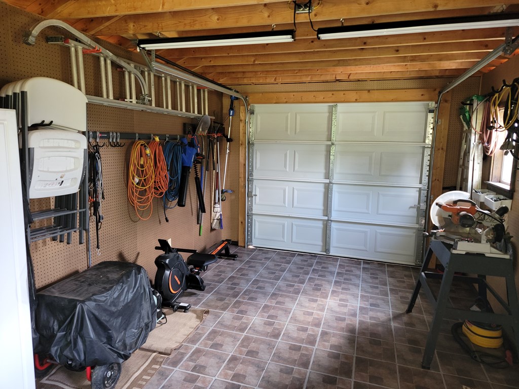 111139 Property Photo 61