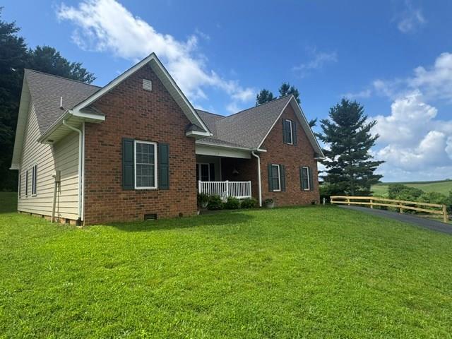 102 Carriage Drive Property Photo 1