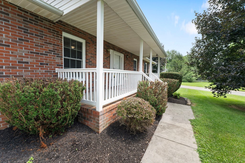 506 Cherry Hill Dr Property Photo 10