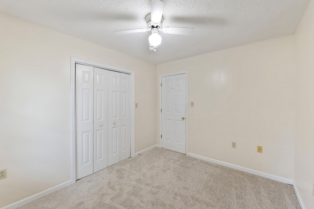 506 Cherry Hill Dr Property Photo 24