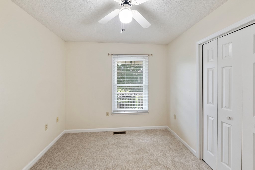 506 Cherry Hill Dr Property Photo 28
