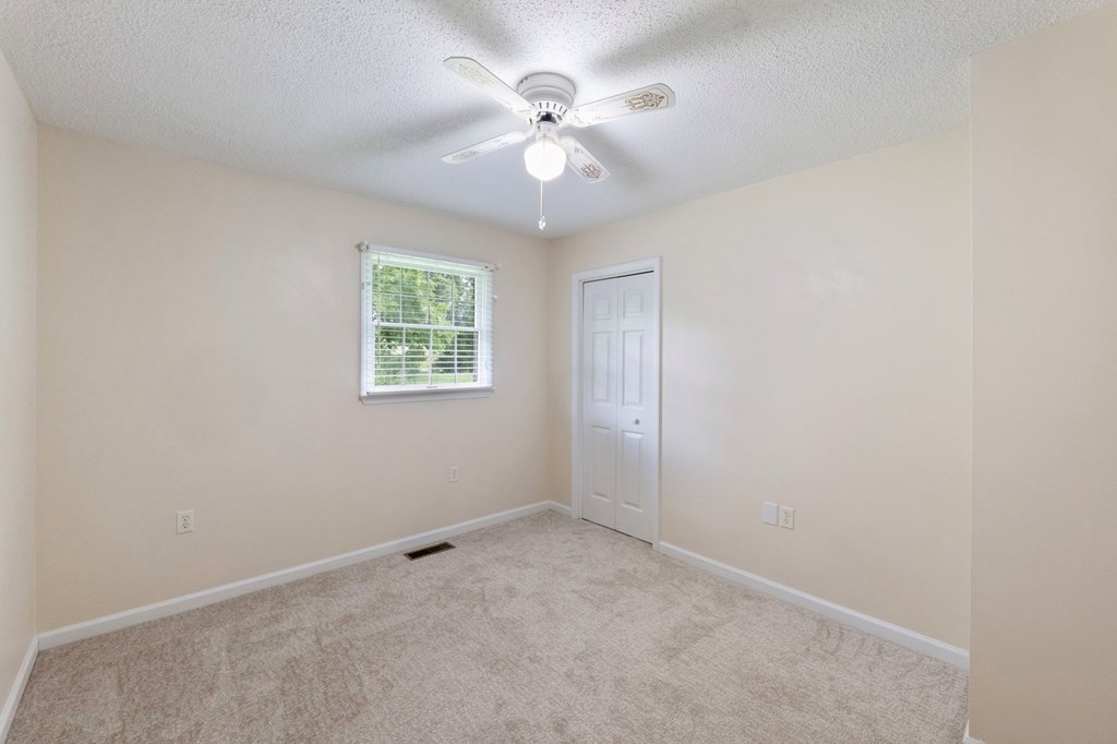 506 Cherry Hill Dr Property Photo 29