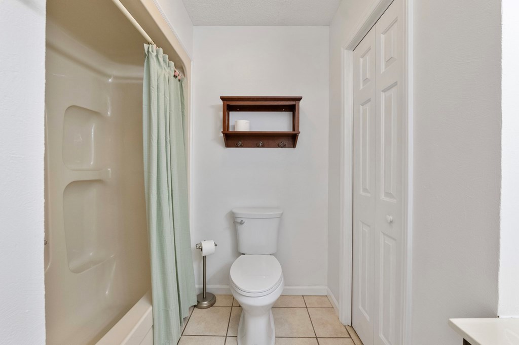 506 Cherry Hill Dr Property Photo 38