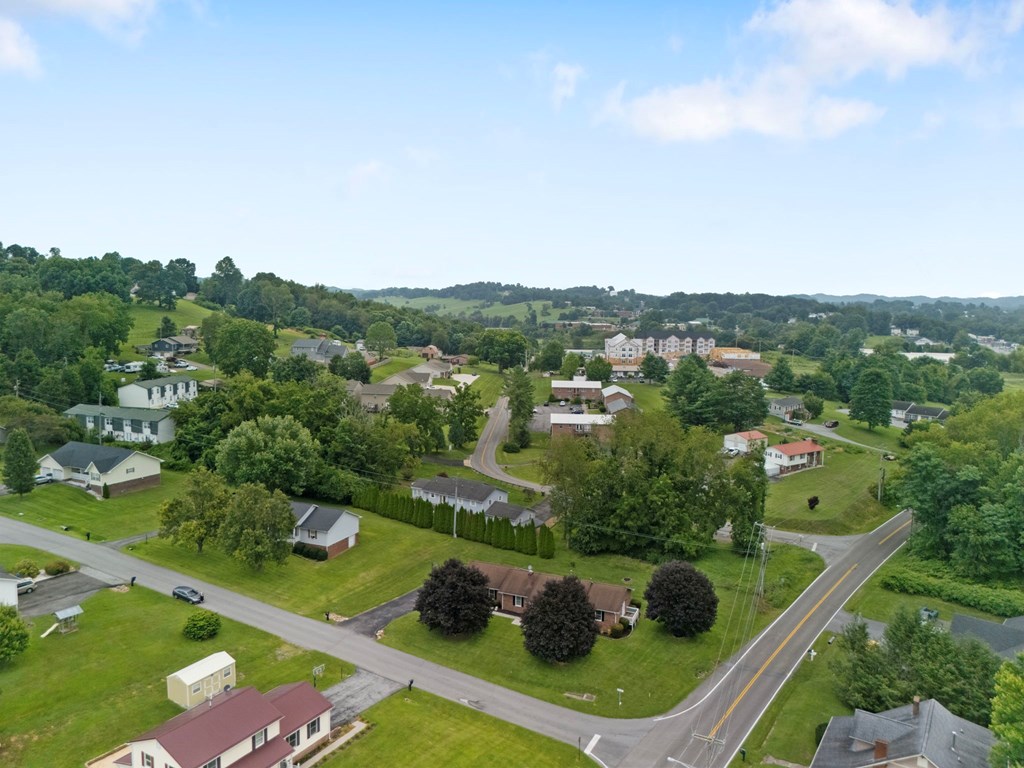 506 Cherry Hill Dr Property Photo 47