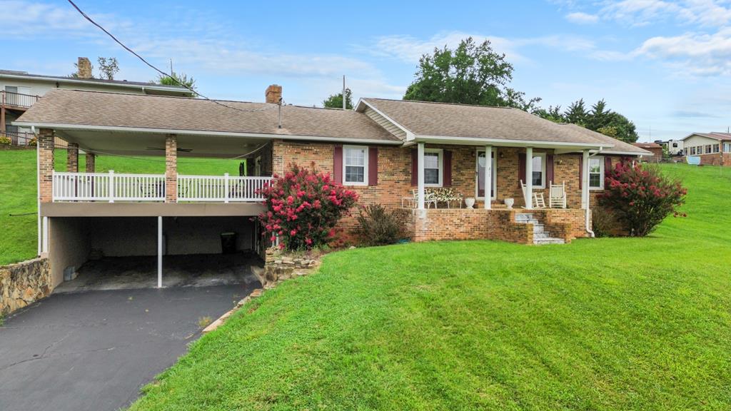 817 Midnight Dr Property Photo 1