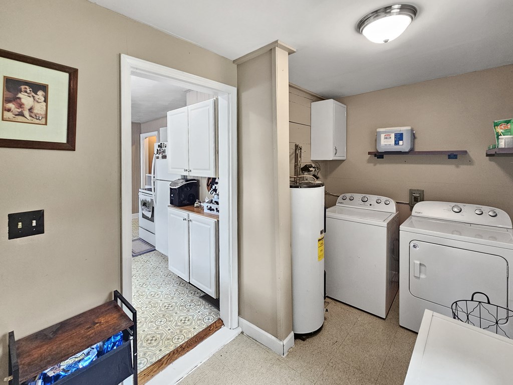 2505 Osborne St Property Photo 17
