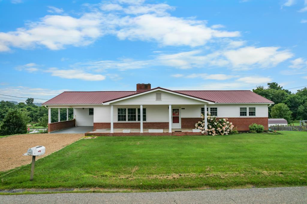 34296 Stagecoach Rd Property Photo 1