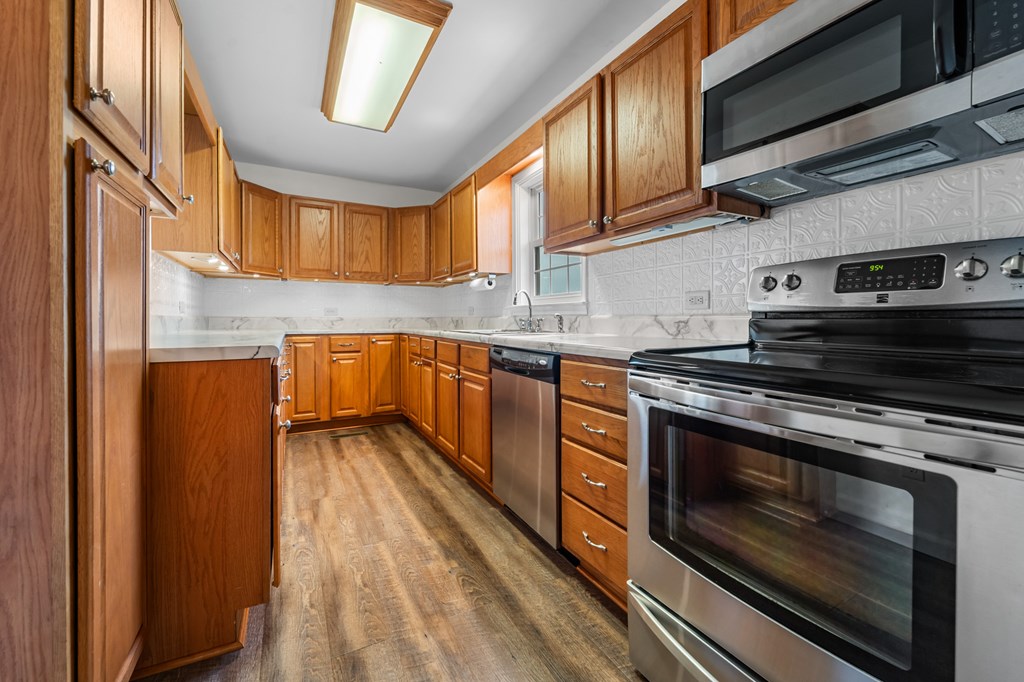 34296 Stagecoach Rd Property Photo 9