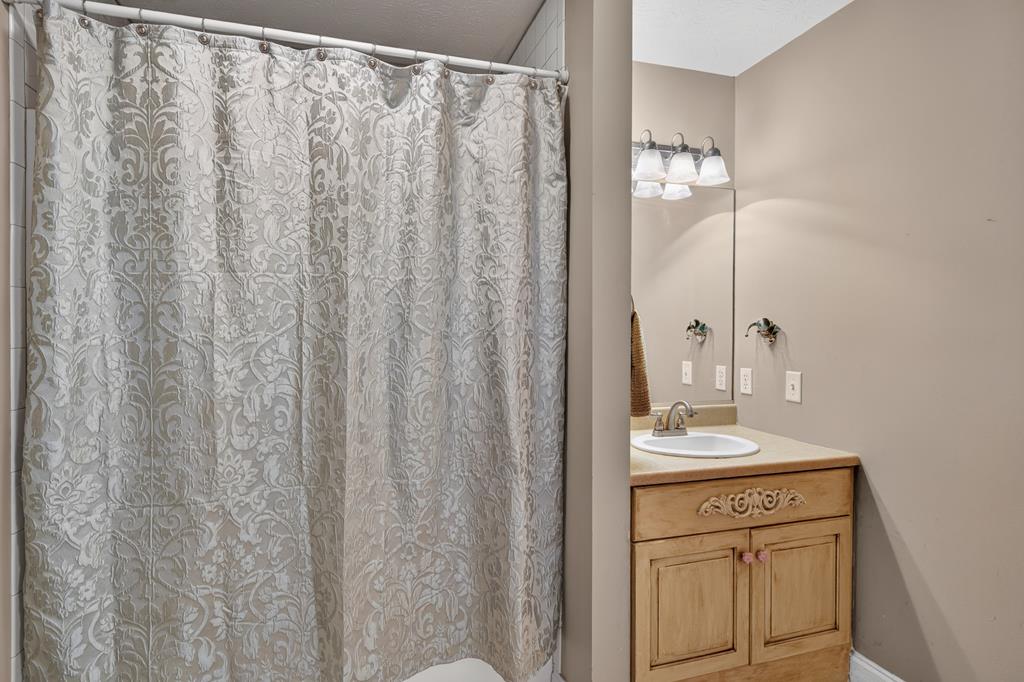 22979 Lone Eagle Drive Property Photo 43