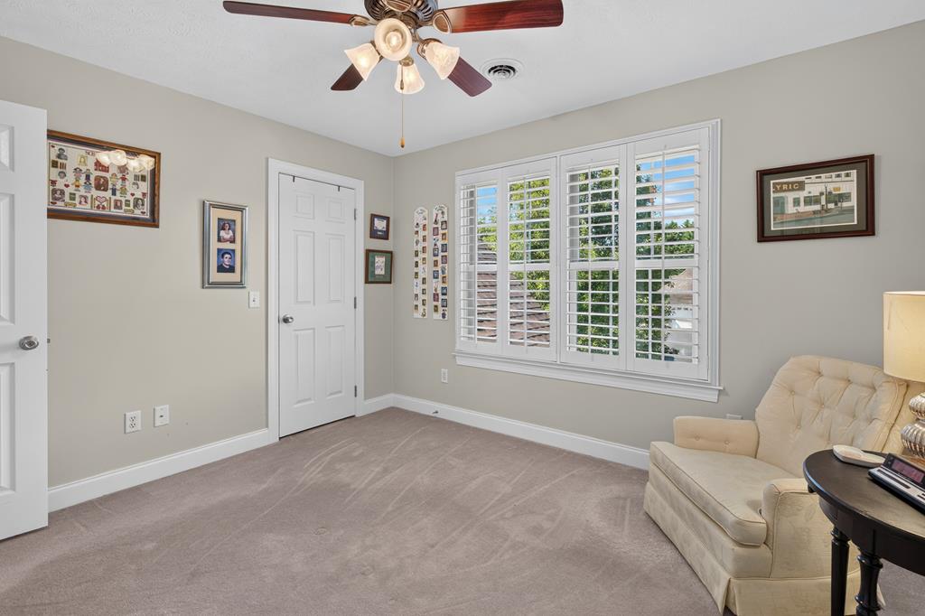 22979 Lone Eagle Drive Property Photo 45
