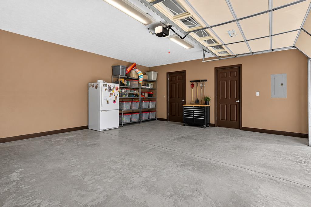 22979 Lone Eagle Drive Property Photo 59
