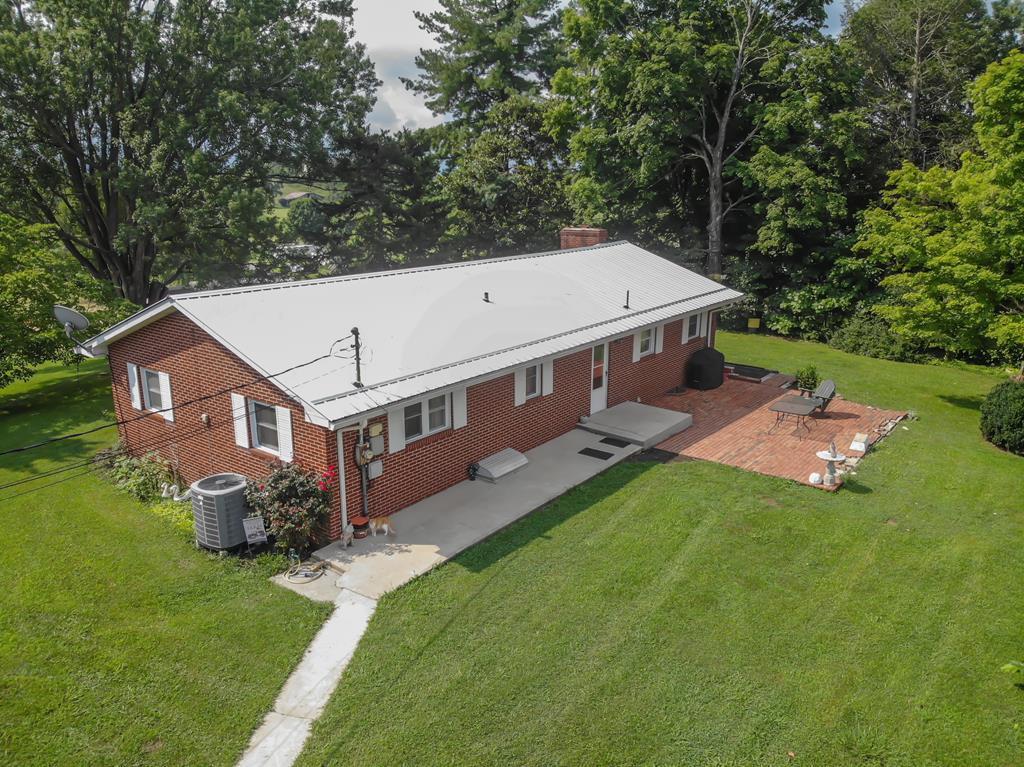 863 V I Ranch Road Property Photo 1
