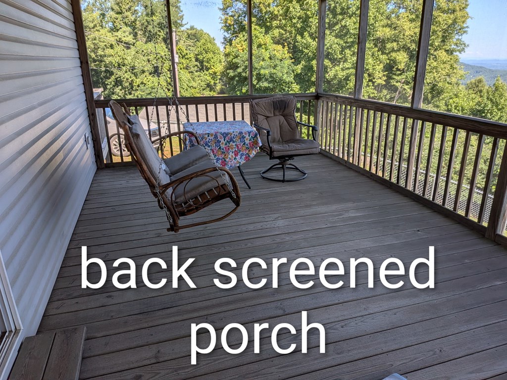 802 Carrollview Property Photo 8