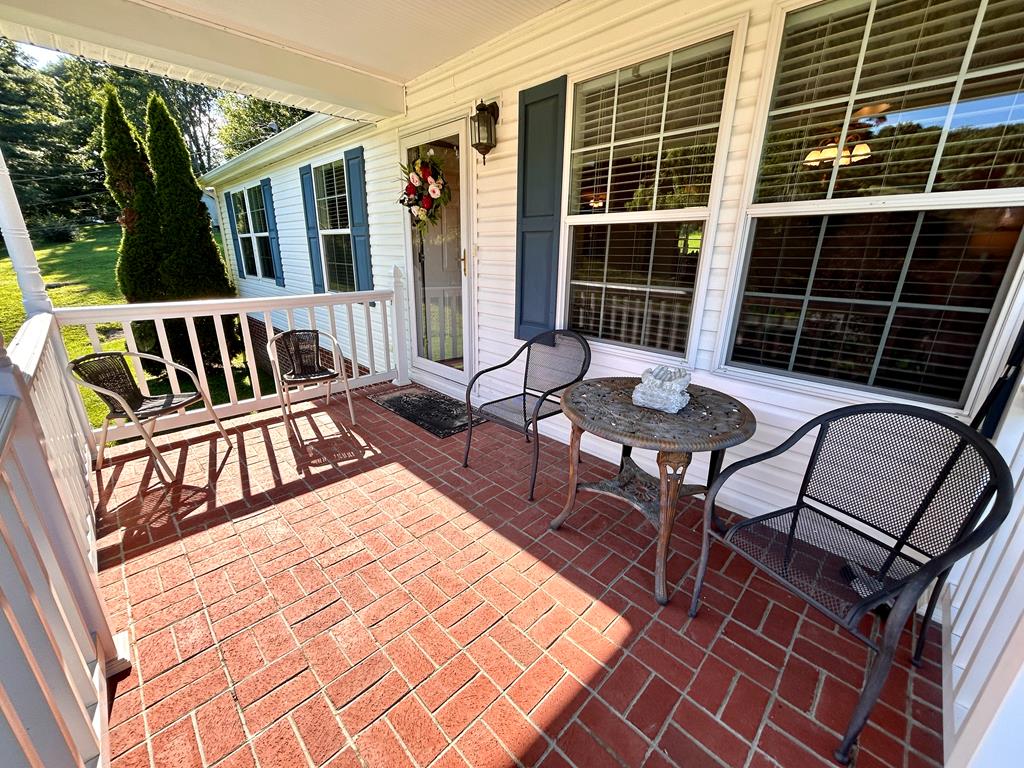 2783 Mountain Rd. Property Photo 5
