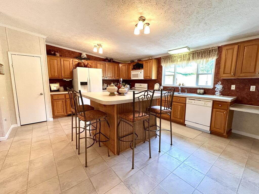 2783 Mountain Rd. Property Photo 28
