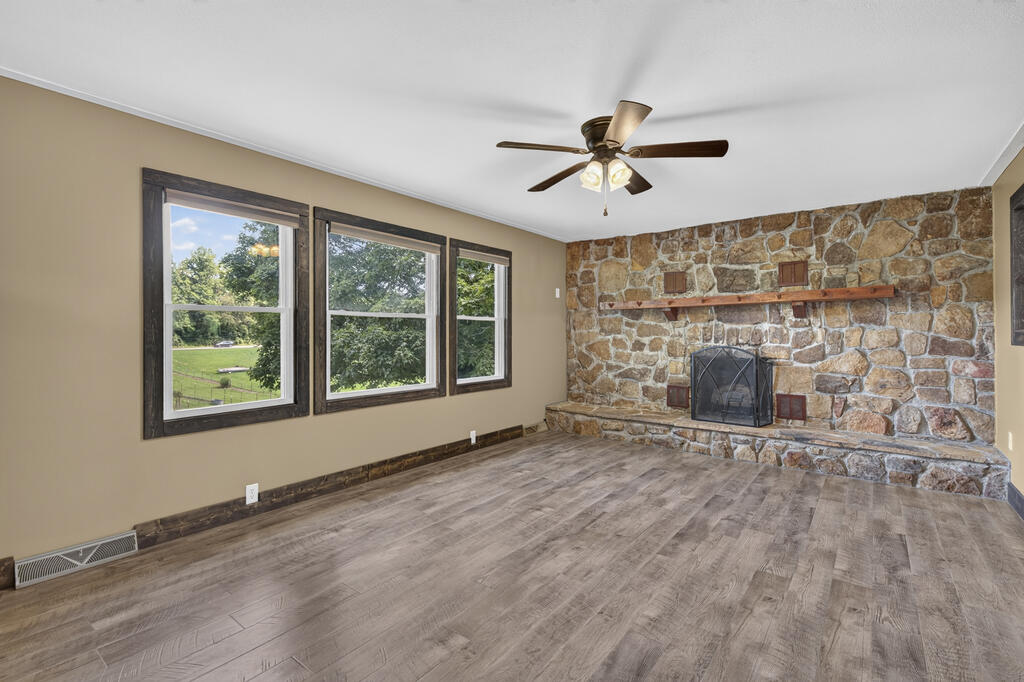 13422 Countiss Rd Property Photo 10