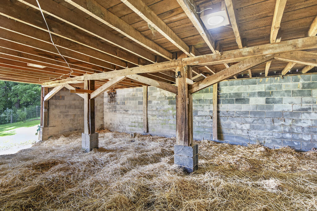13422 Countiss Rd Property Photo 77