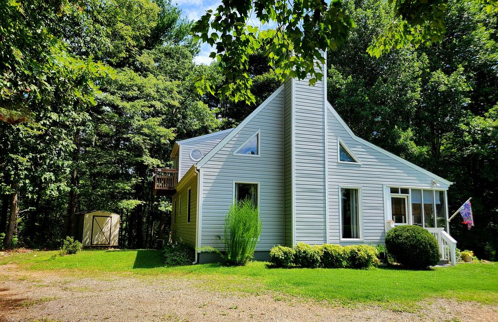 381 Creek Valley Road Property Photo 1