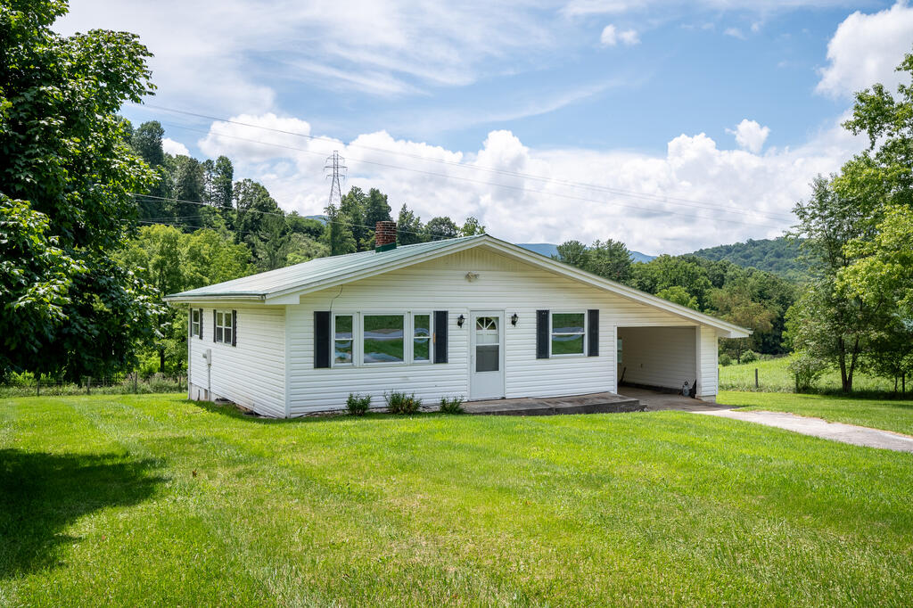 9656 E Blue Grass Trl. Property Photo 3