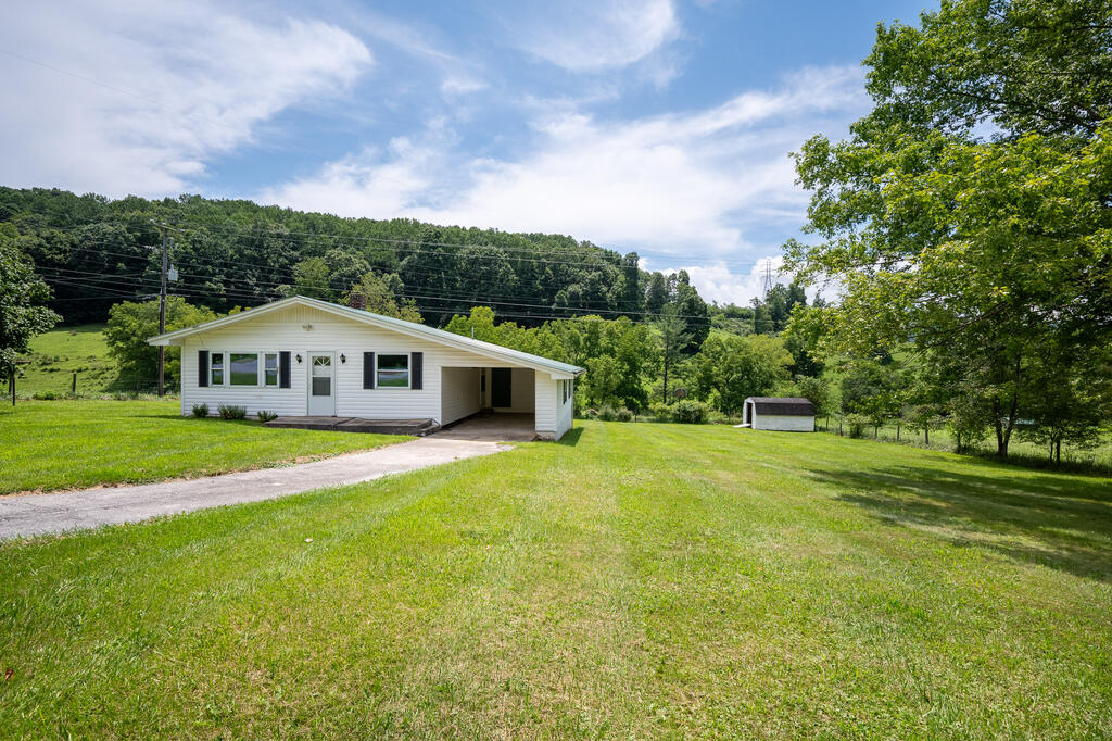 9656 E Blue Grass Trl. Property Photo 5