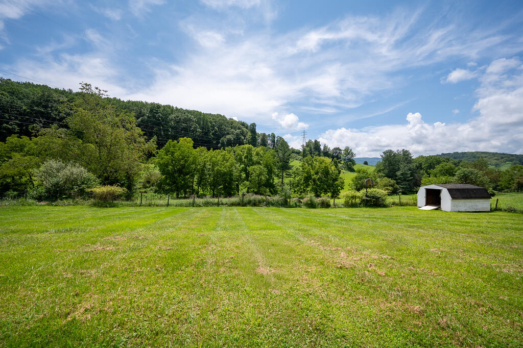 9656 E Blue Grass Trl. Property Photo 12