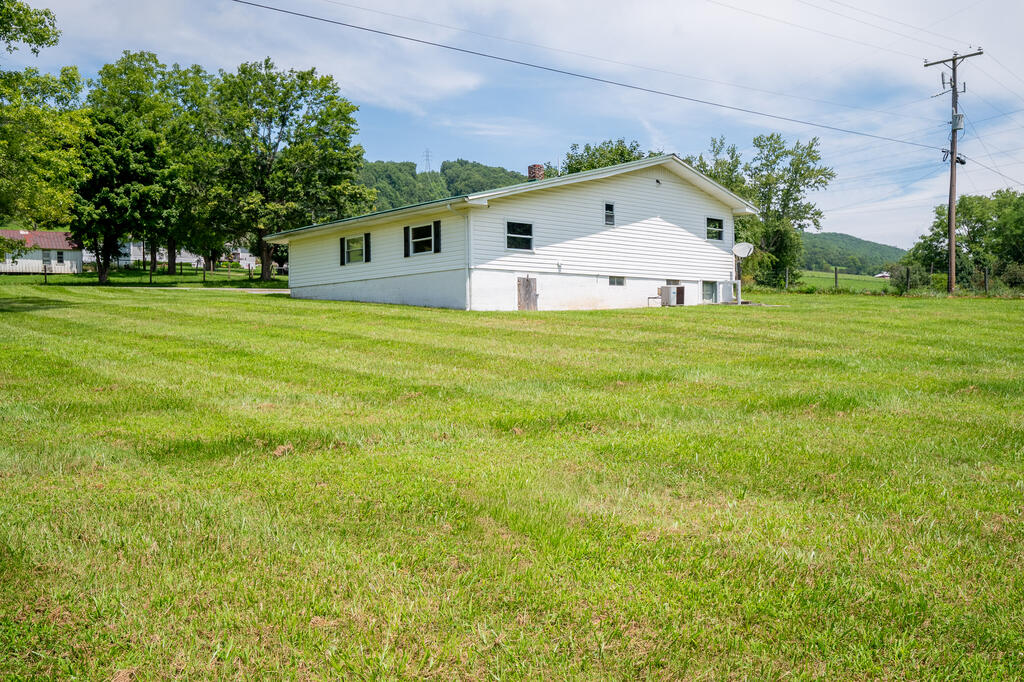 9656 E Blue Grass Trl. Property Photo 16