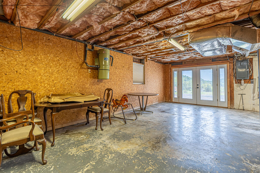 20306 Benhams Rd Property Photo 61