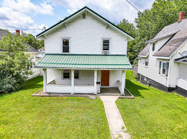 202 Montrose Street Property Photo 1