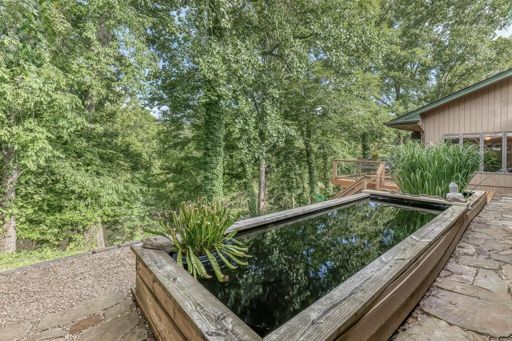 19080 North Fork River Rd Property Photo 41