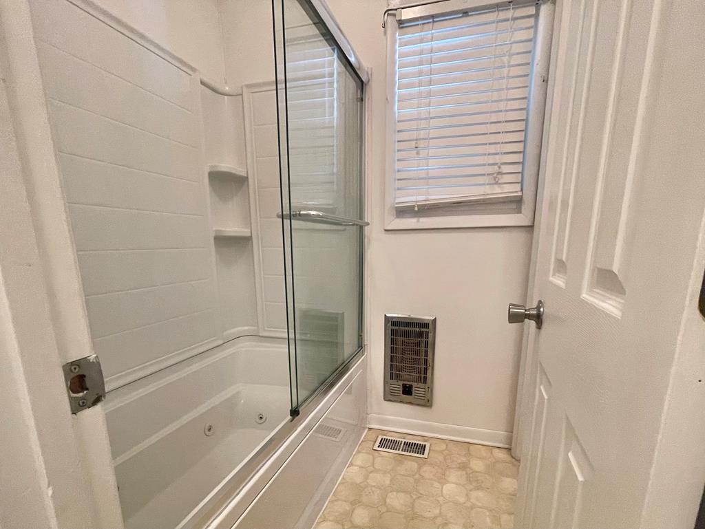 261 Fair St Property Photo 17