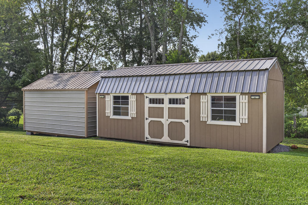 15410 Double C Drive Property Photo 29
