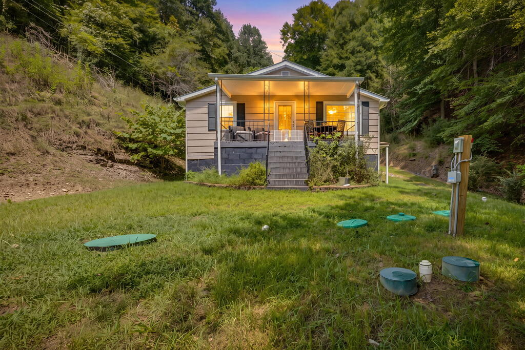9729 Sandlick Rd Property Photo 1
