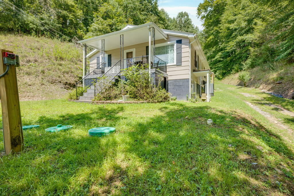 9729 Sandlick Rd Property Photo 4