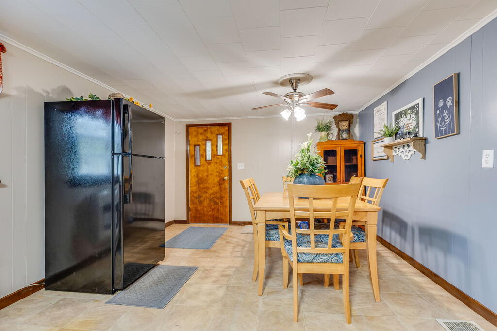 9729 Sandlick Rd Property Photo 11