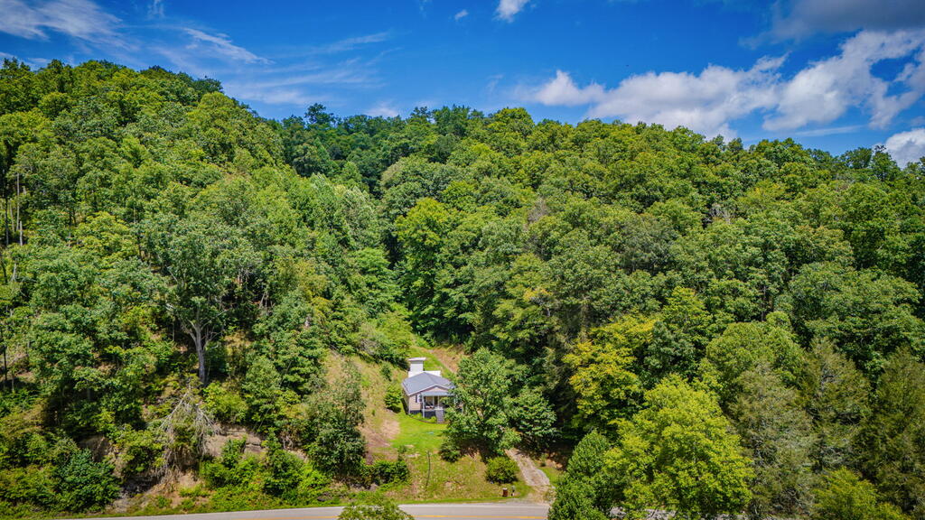 9729 Sandlick Rd Property Photo 27