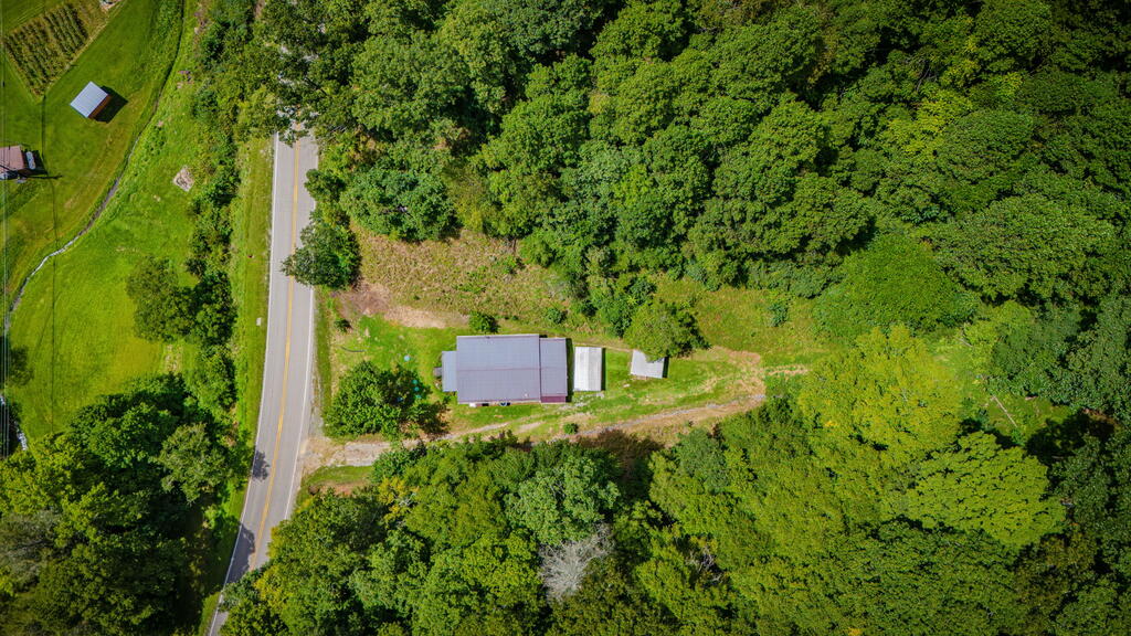 9729 Sandlick Rd Property Photo 29