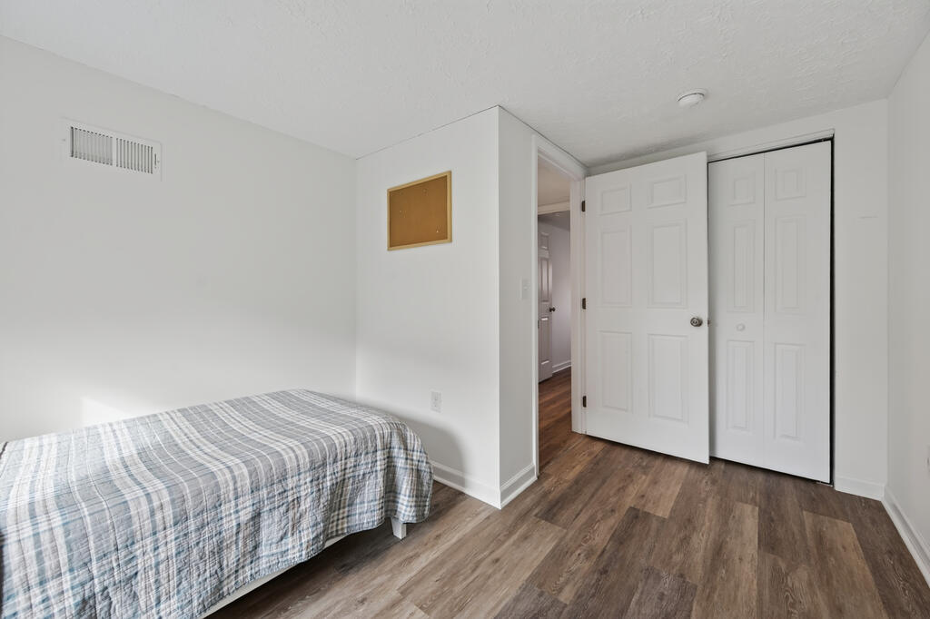 545 W Spiller St Property Photo 35