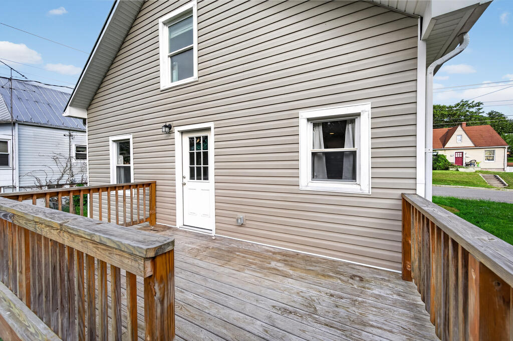 545 W Spiller St Property Photo 44